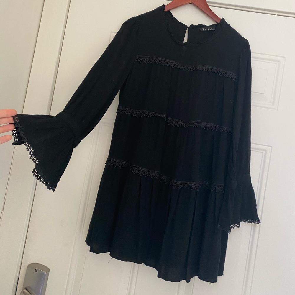 Black long sleeve loose fitting dress